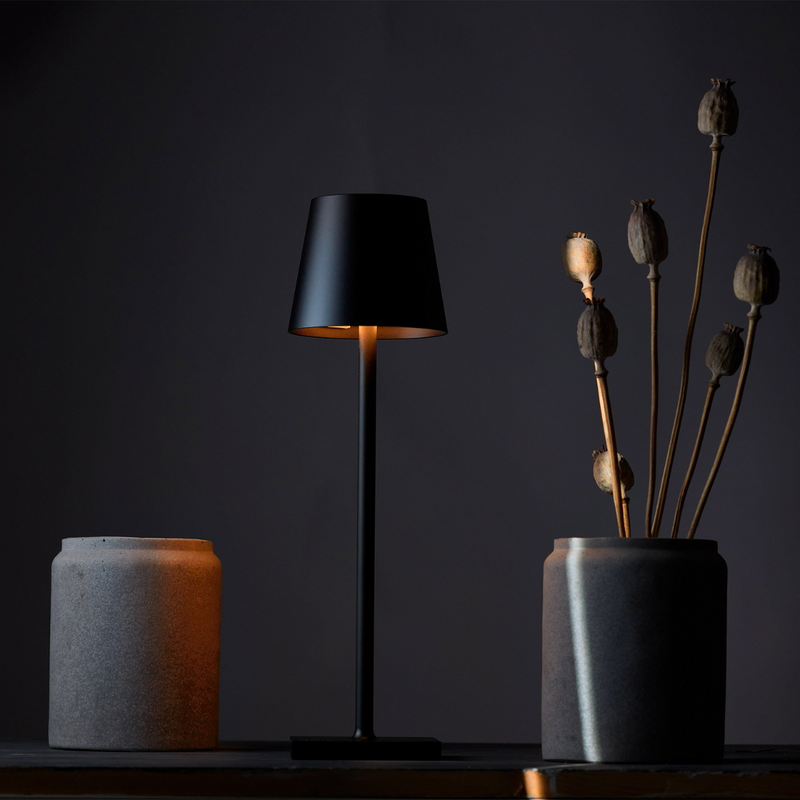 Veelzijdige Designlamp voor Sfeervol Wonen – Novetta