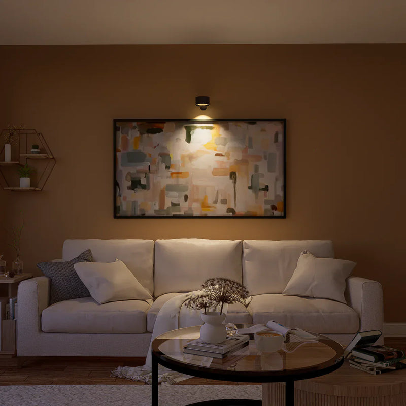 Draadloze Wandlamp met 360° Rotatie en Warm Licht – Illuma